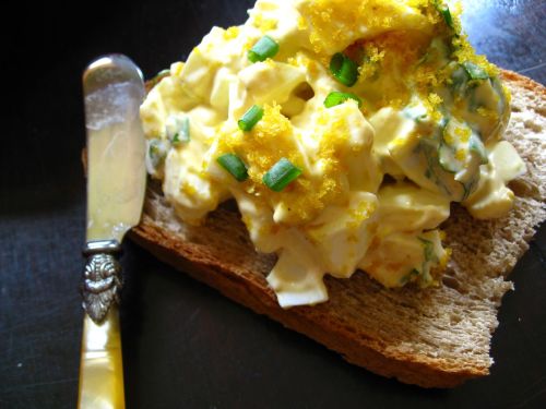 egg on egg salad sandwich